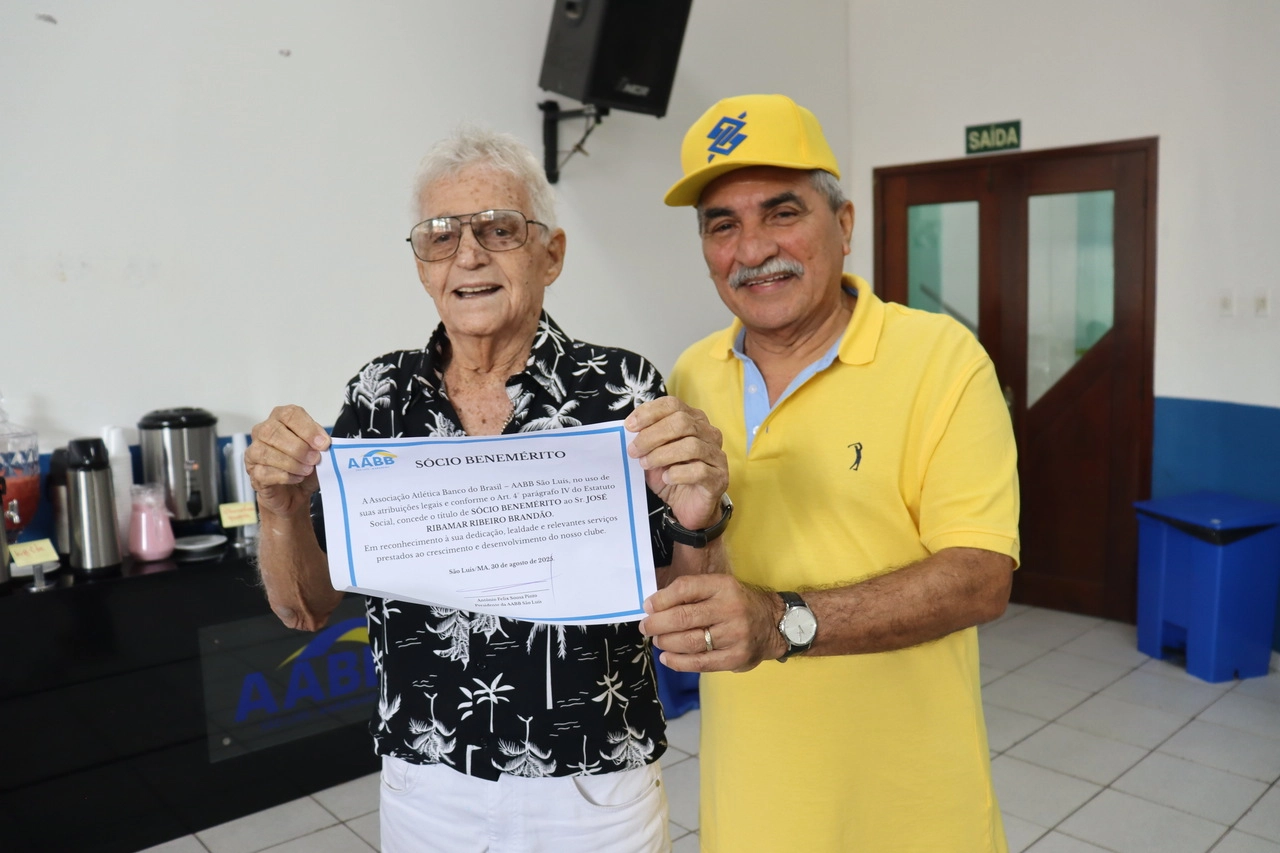 AABB São Luís homenageia associados com o título de Sócio Benemérito