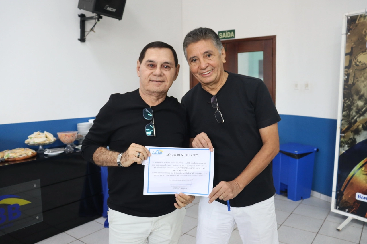 AABB São Luís homenageia associados com o título de Sócio Benemérito