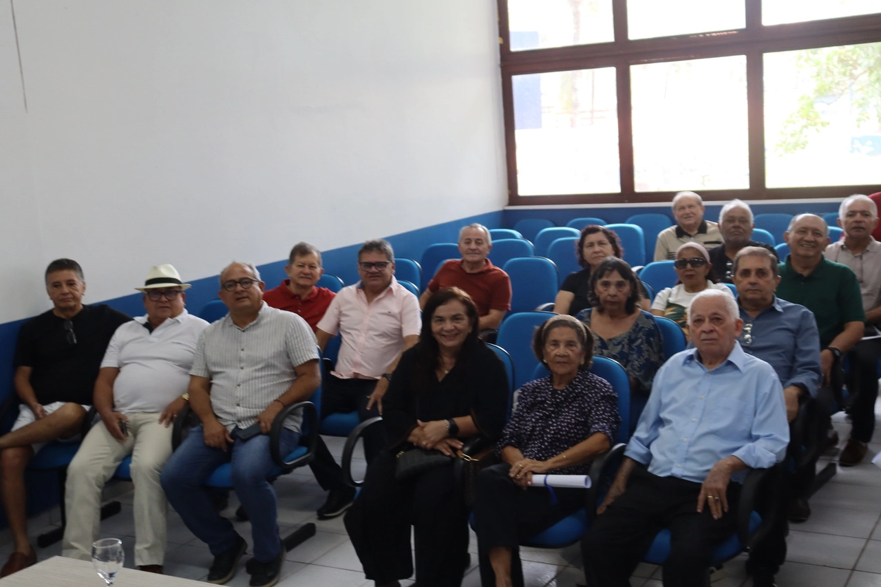 AABB São Luís homenageia associados com o título de Sócio Benemérito