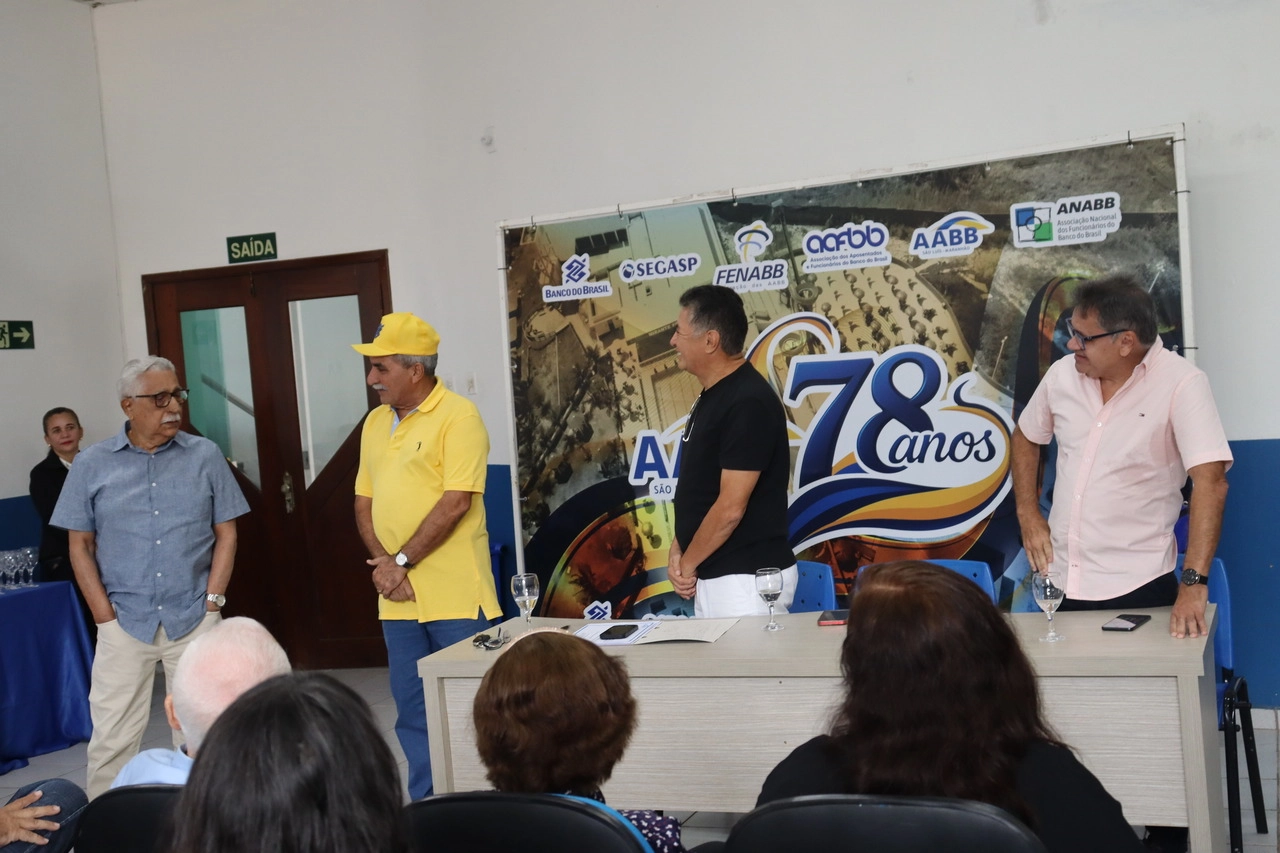 AABB São Luís homenageia associados com o título de Sócio Benemérito