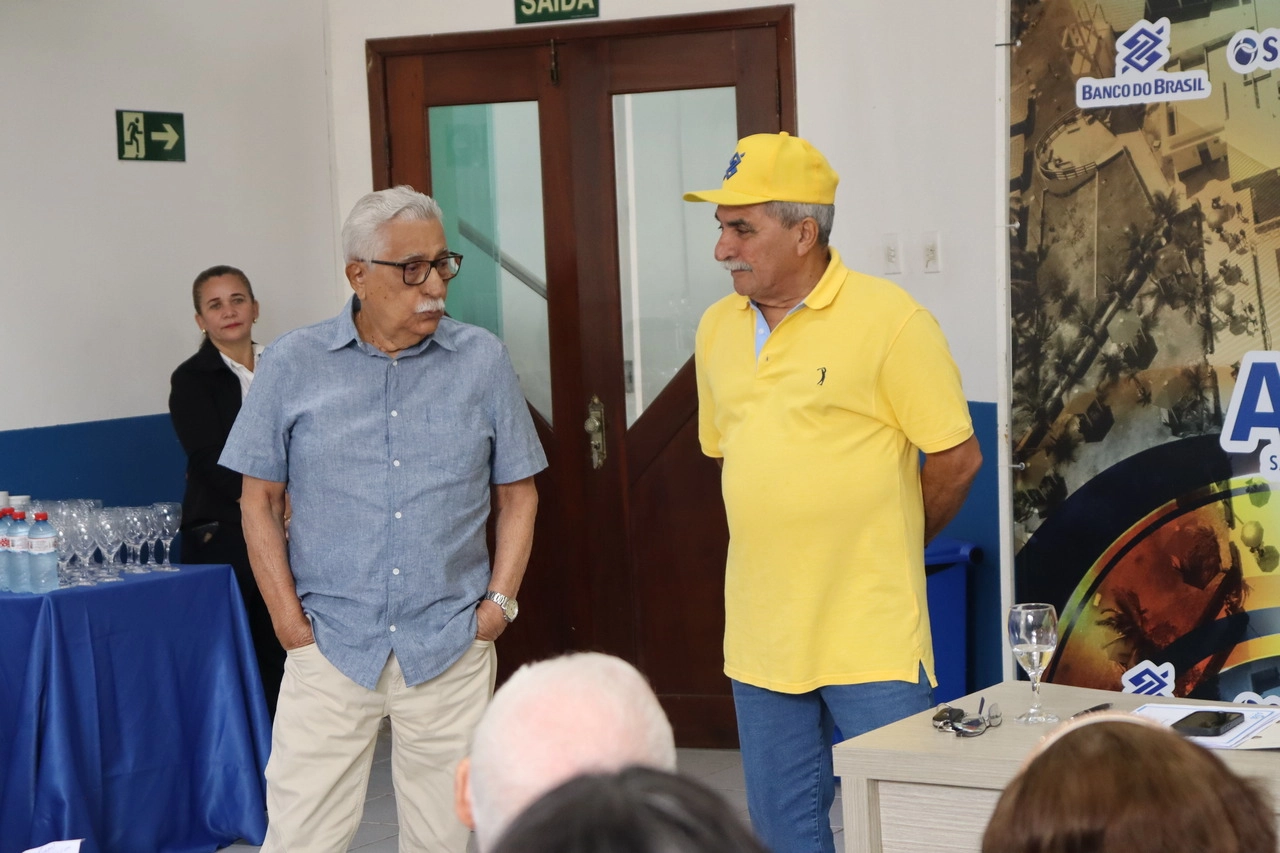 AABB São Luís homenageia associados com o título de Sócio Benemérito