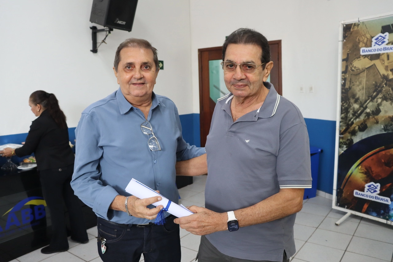 AABB São Luís homenageia associados com o título de Sócio Benemérito