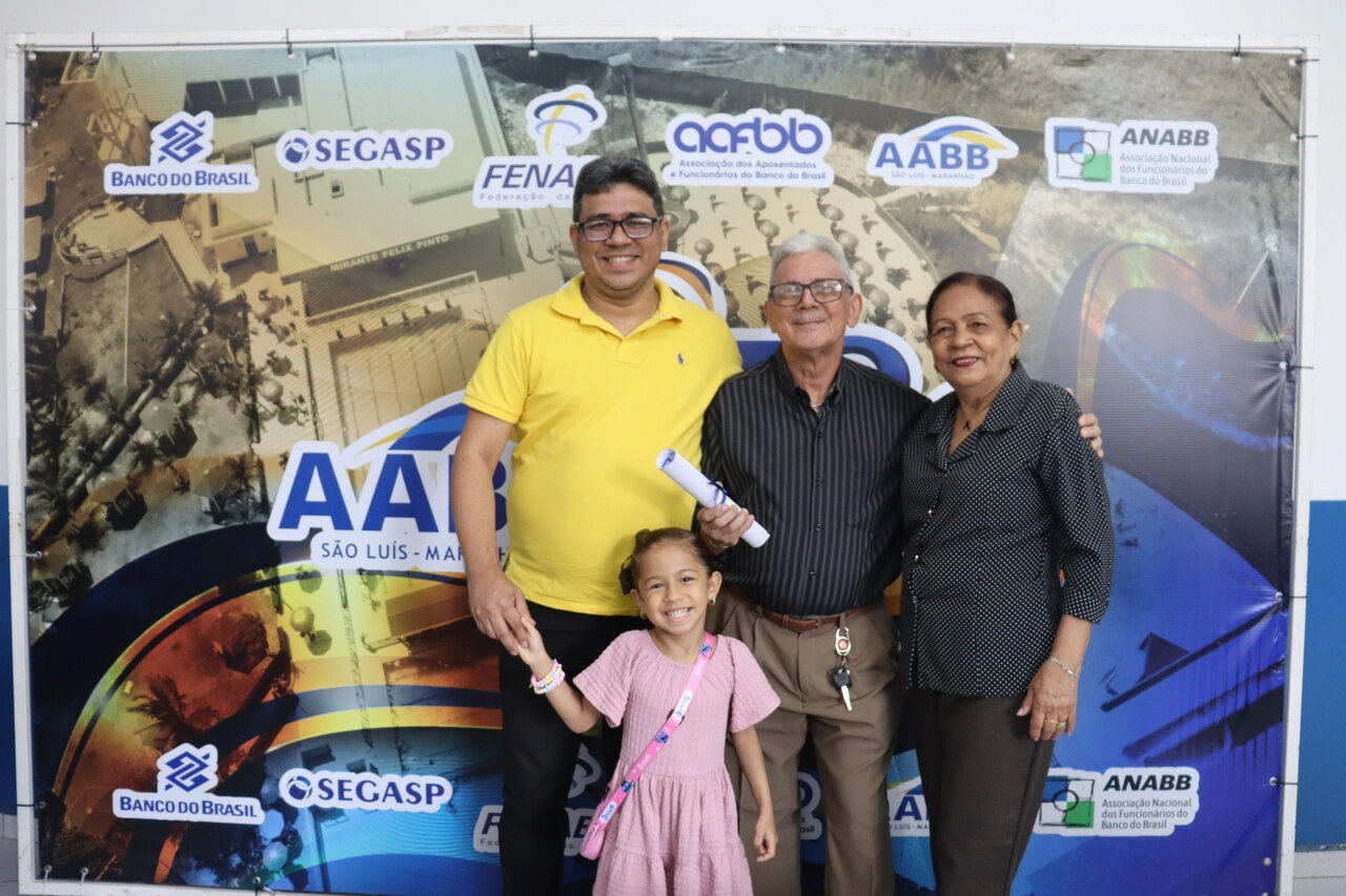 AABB São Luís homenageia associados com o título de Sócio Benemérito