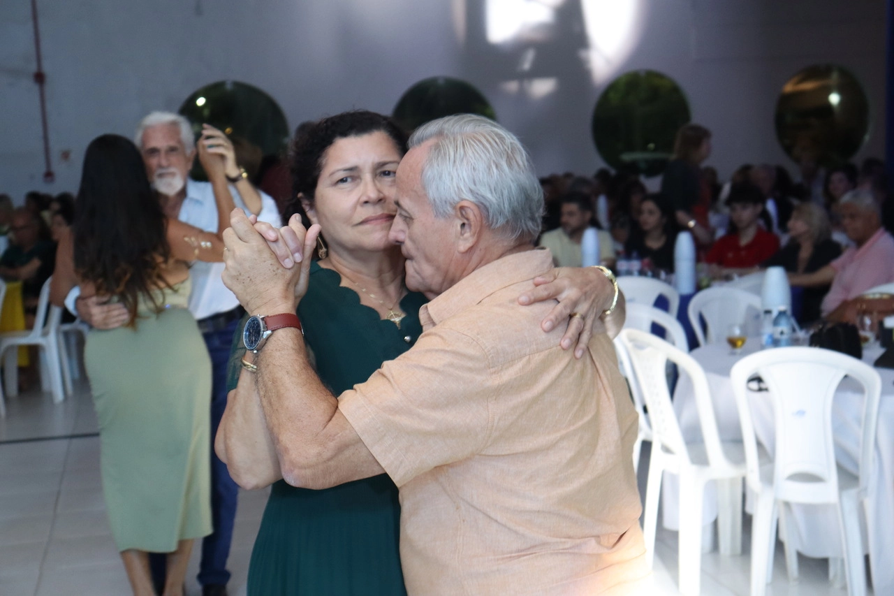 ✨ Uma Sexta Especial para celebrar os 78 anos da AABB São Luís ✨