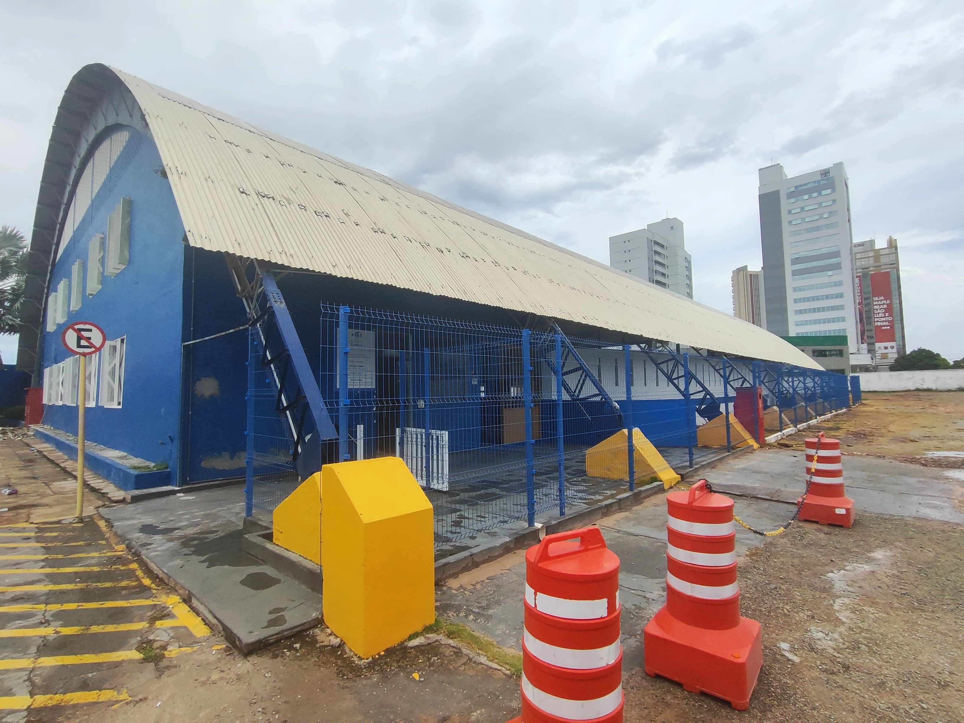 Ginásio poliesportivo