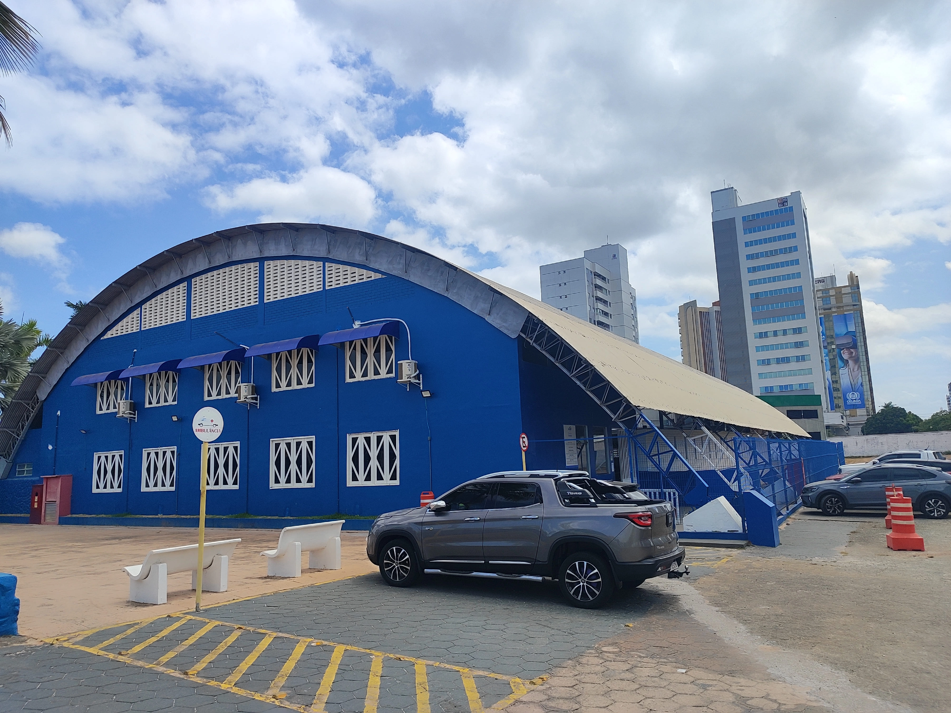 Ginásio poliesportivo