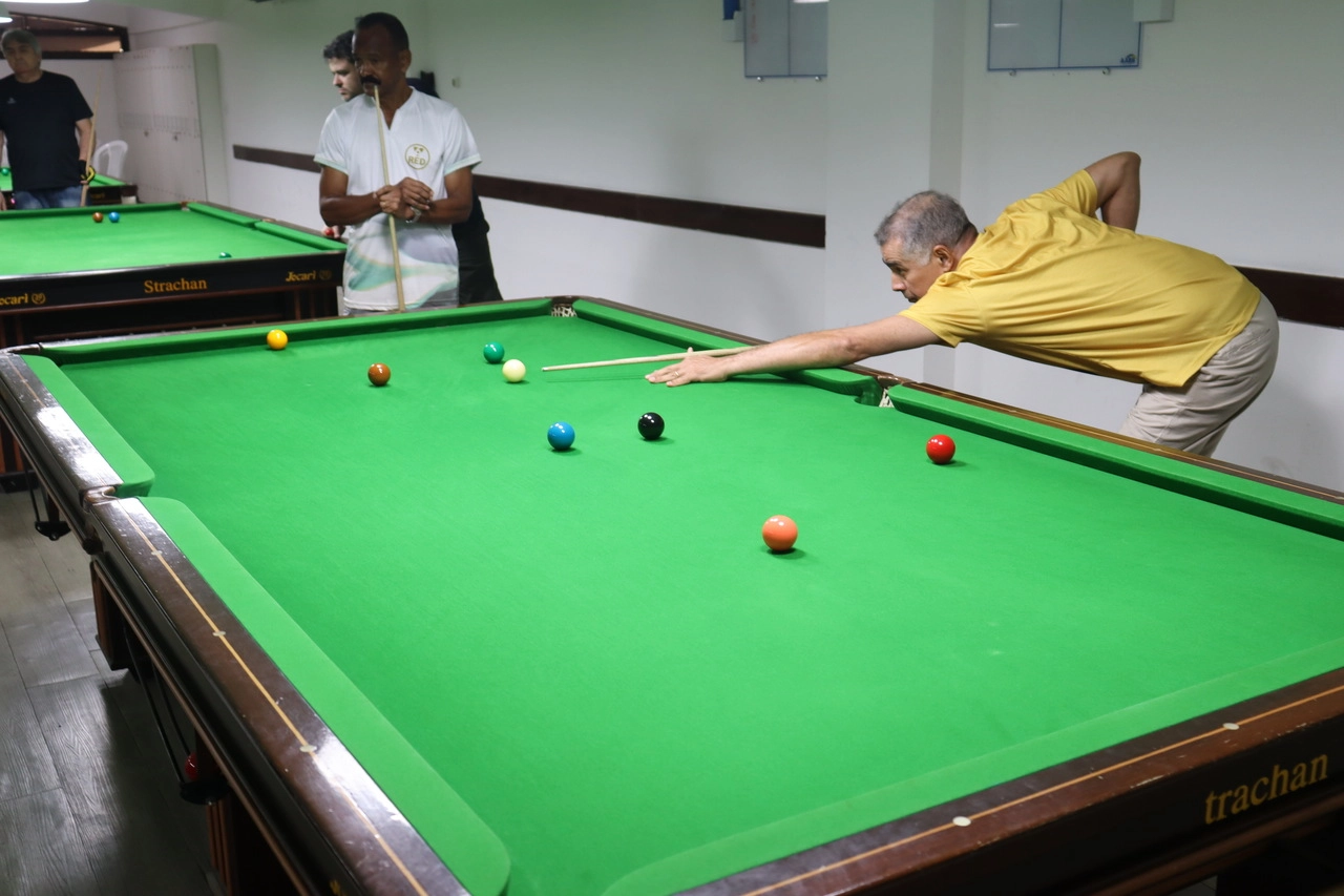 Jânio Gonçalves é campeão da 17ª Copa Josilda Bogéa de Snooker Six Red 2025