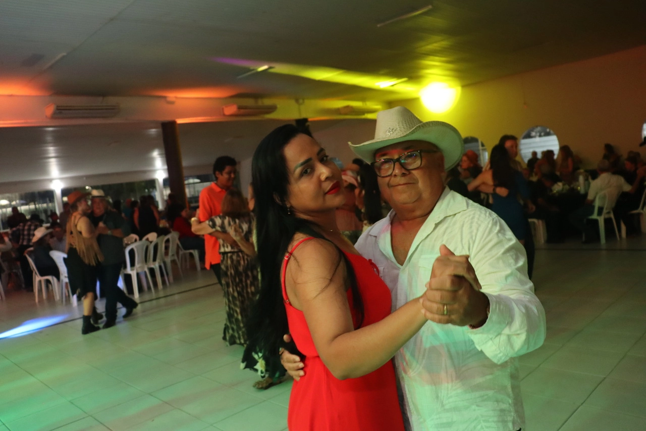 🎶 Noite Sertaneja na AABB São Luís! 🤠✨