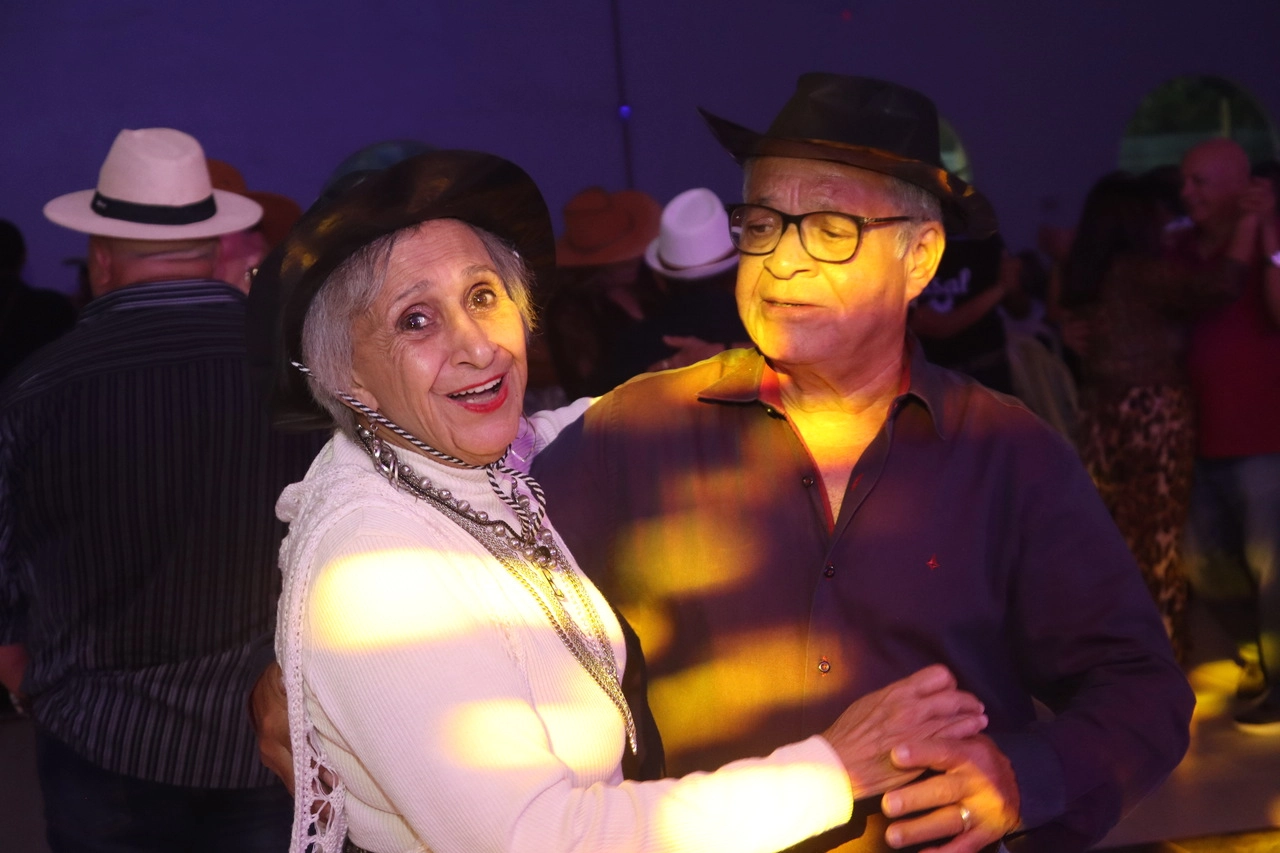 🎶 Noite Sertaneja na AABB São Luís! 🤠✨