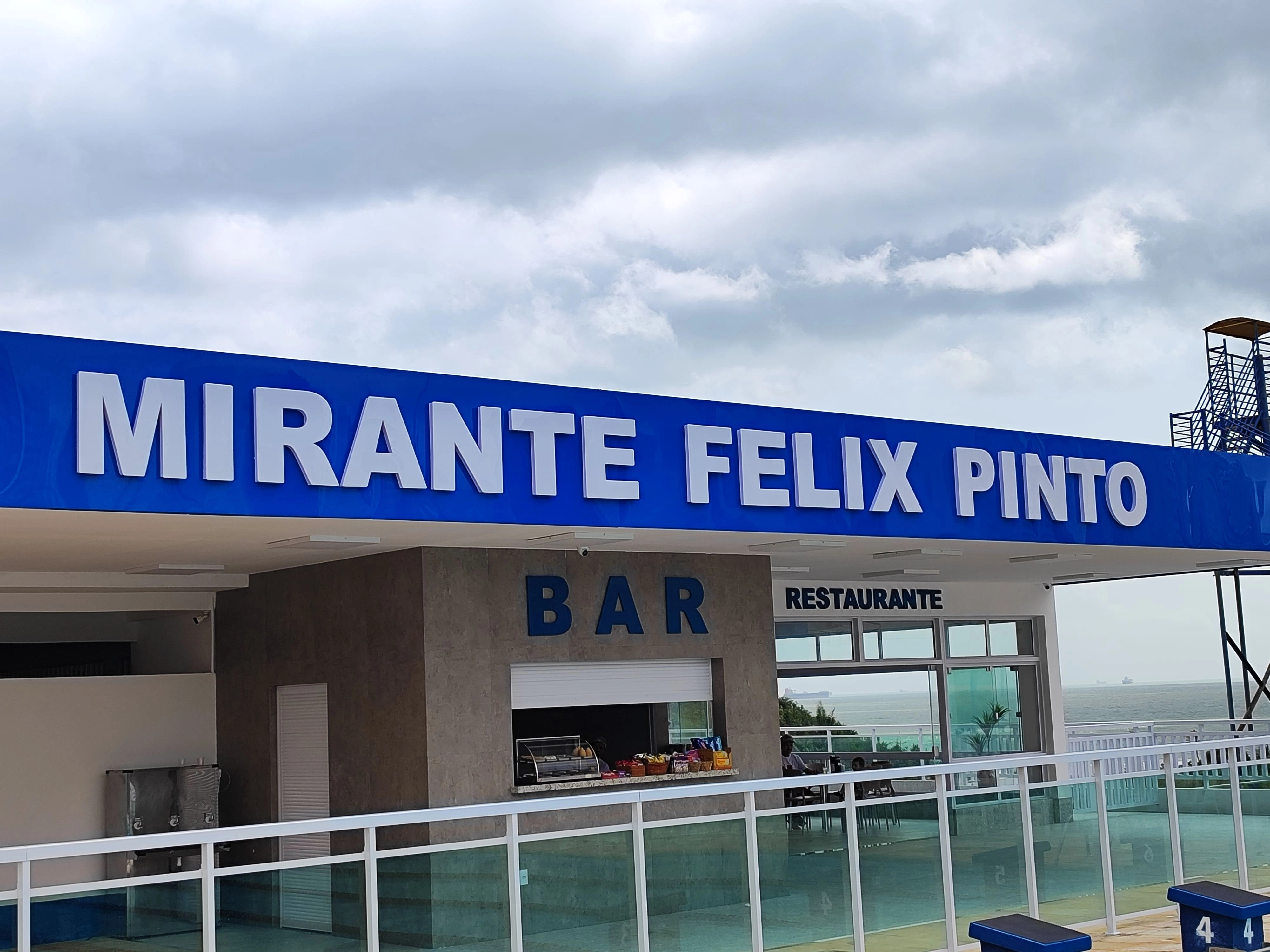 Espaço Mirante Félix Pinto