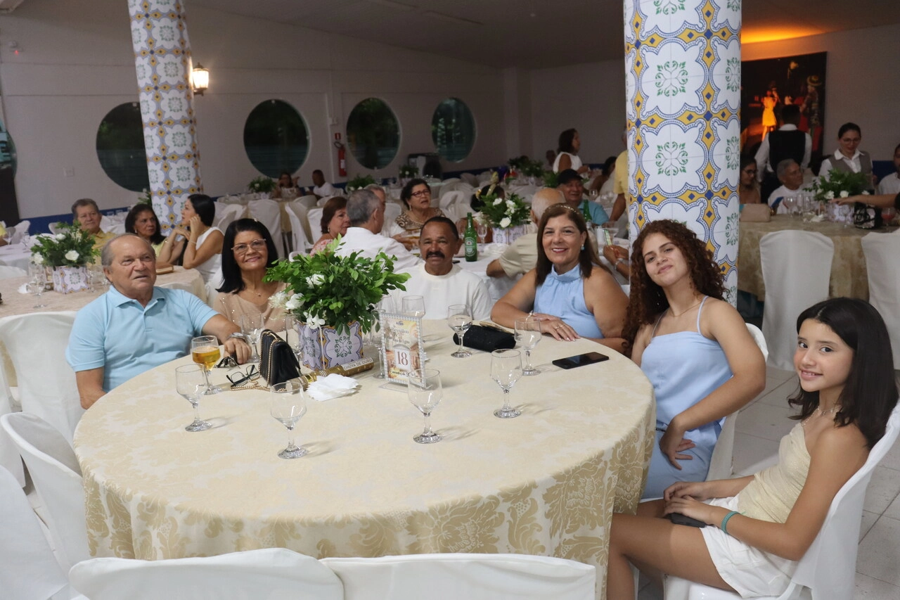 ✨ Réveillon Ouro AABB 2026: Encantos que ficam na memória ✨